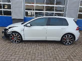 Volkswagen Golf 2.0 TSI GTI Performance Automaat picture 3