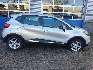 Renault Captur Automaat 1.2 TCe Expression picture 6