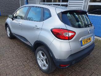 Renault Captur Automaat 1.2 TCe Expression picture 3