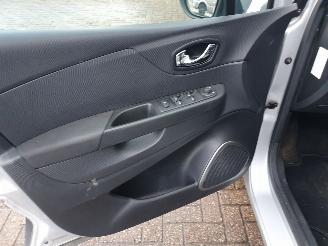 Renault Captur Automaat 1.2 TCe Expression picture 14