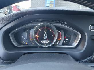 Volvo V-40 2.0 D2 Kinetic Automaat picture 19