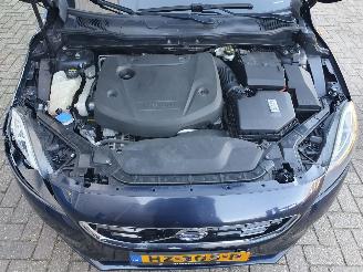 Volvo V-40 2.0 D2 Kinetic Automaat picture 9
