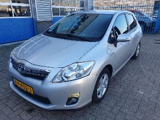 Auto incidentate Toyota Auris 1.8 Full Hybrid Aspiration 2011/4