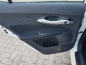 Toyota Auris 1.8 Full Hybrid Limited picture 22