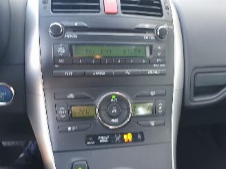 Toyota Auris 1.8 Full Hybrid Limited picture 19