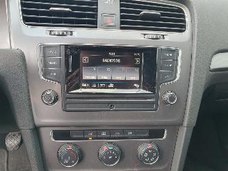 Volkswagen Golf 1.0 TSI Trendline picture 19