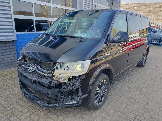 damaged commercial vehicles Volkswagen Transporter Automaat 2.0 TDI DC Highline L2H1 2017/6