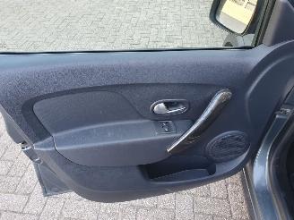 Dacia Sandero 0.9 TCe Bi-Fuel Stepway Ambiance picture 12