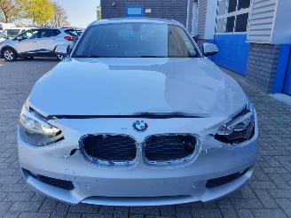 BMW 1-serie 116D Automaat picture 8