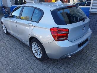 BMW 1-serie 116D Automaat picture 3