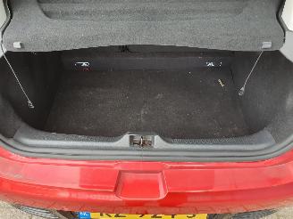 Renault Clio 0.9 TCe Limited picture 24