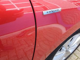 Renault Clio 0.9 TCe Limited picture 10