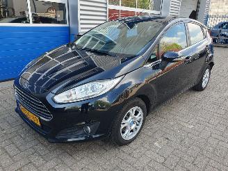 Schadeauto Ford Fiesta 1.6 TDCi Lease Titanium 2013/3