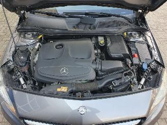 Mercedes A-klasse 180 Prestige Automaat picture 9