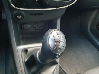 Renault Clio 0.9 TCe Limited picture 19