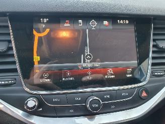 Opel Astra 1.6 CDTI Business+ picture 18