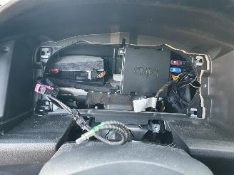 Volkswagen e-Golf  picture 16