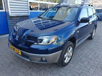 Schadeauto Mitsubishi Outlander 2.0 Comfort schadevrij 2003/8