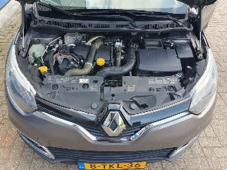 Renault Captur 1.5 dCi Expression picture 9