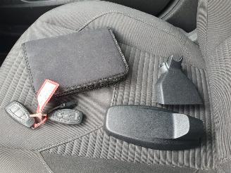 Ford Focus 1.0 Titanium picture 29