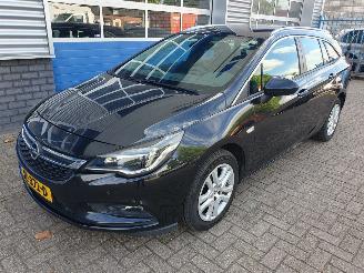 Unfallwagen Opel Astra SPORTS TOURER 1.4 Edition 2016/7