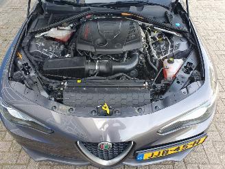 Alfa Romeo Giulia 2.0T AWD Veloce Automaat picture 10