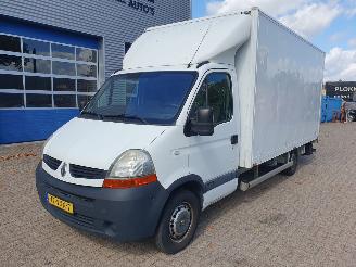 skadebil bedrijf Renault Master T35 2.5 dCi L3H1 Meubelbak 2008/11