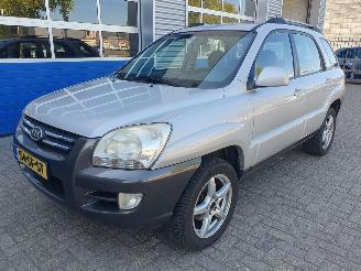 uszkodzony samochody osobowe Kia Sportage 2.0 CVVT Executive 2006/1