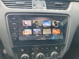 Skoda Octavia 1.5 TSI Greentech Style Business picture 18