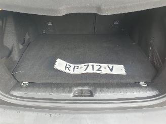 Peugeot 2008 1.2 PureTech Blue Lion picture 27