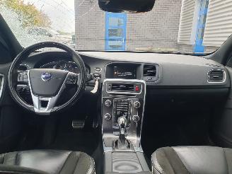Volvo V-60 2.4 D5 Twin Engine R-Design Automaat Hybrid picture 18