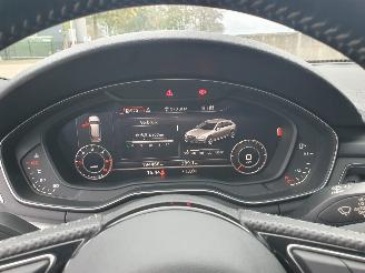 Audi A4 Avant 2.0 TDI Sport S line edition picture 20
