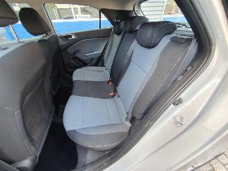 Hyundai I-20 1.2 LP i-Drive Cool picture 24