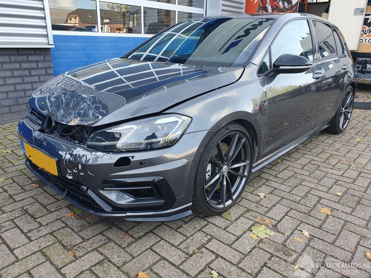 Volkswagen Golf 2.0 TSI 4Motion R Automaat
