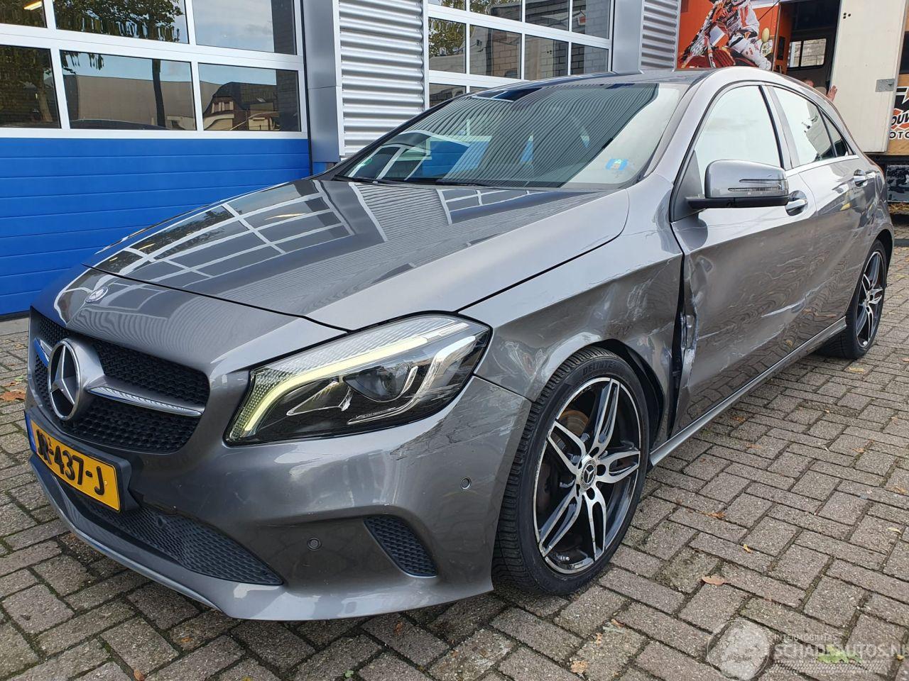 Mercedes A-klasse 180 Lease Edition Ambition