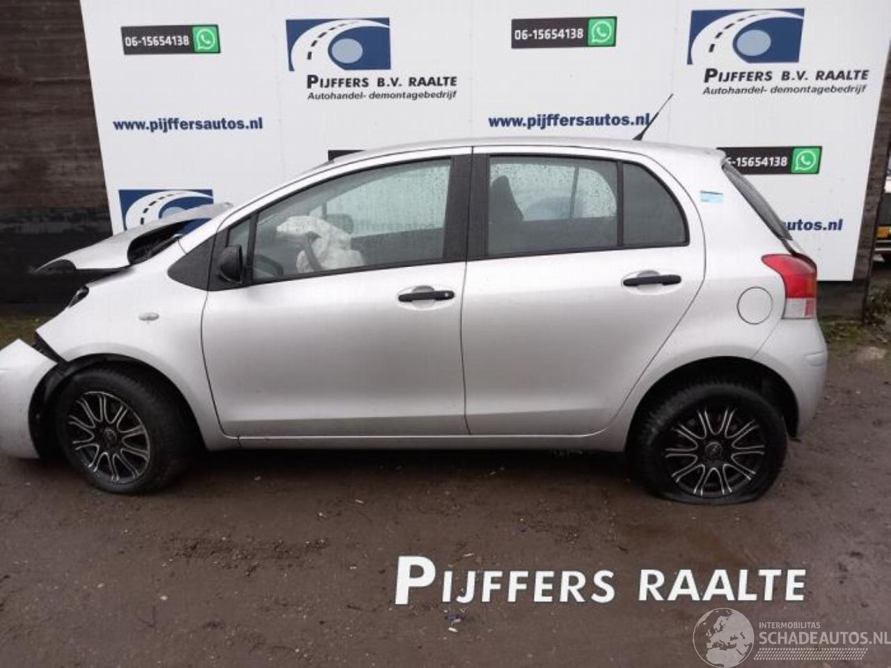 Toyota Yaris Yaris II (P9), Hatchback, 2005 / 2014 1.33 16V Dual VVT-I