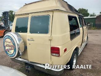 Chevrolet G20 Chevy/Sportsvan G20 Standard Cargo, Van, 1984 / 2008 5.0 4BBL Extended Cargo Van picture 3