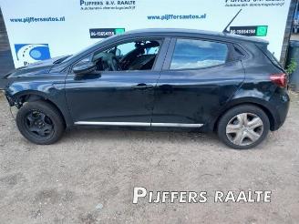 Vrakbiler auto Renault Clio Clio V (RJAB), Hatchback 5-drs, 2019 1.0 SCe 65 12V 2021/4