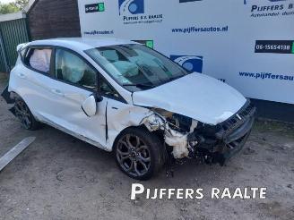 Coche siniestrado Ford Fiesta Fiesta 7, Hatchback, 2017 1.0 EcoBoost 12V 100 2018/8