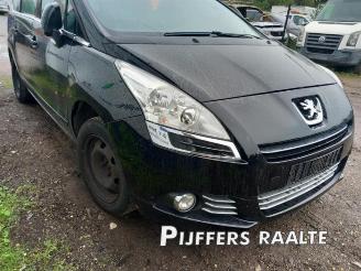 Peugeot 5008 5008 I (0A/0E), MPV, 2009 / 2017 1.6 VTI 16V picture 16