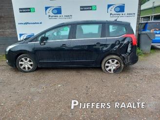 Auto da rottamare Peugeot 5008 5008 I (0A/0E), MPV, 2009 / 2017 1.6 VTI 16V 2011/8