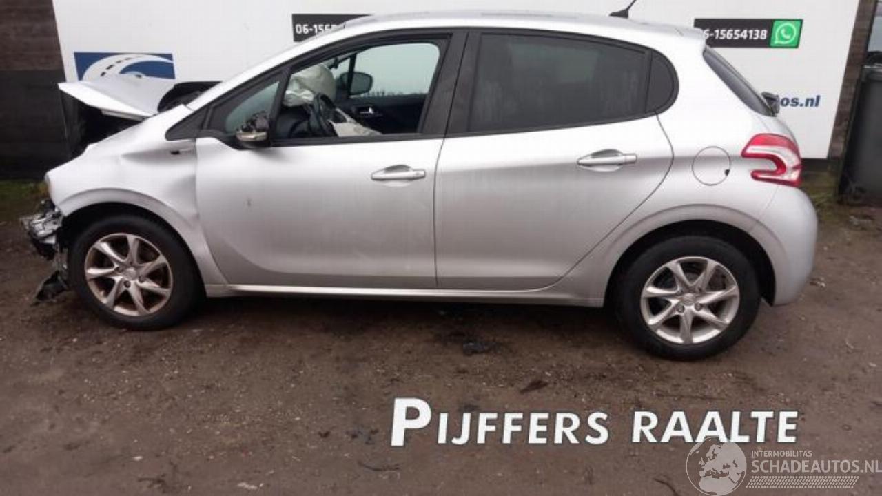 Peugeot 208 208 I (CA/CC/CK/CL), Hatchback, 2012 / 2019 1.2 Vti 12V PureTech 82
