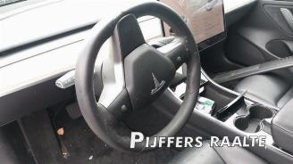 Tesla Model 3 Model 3, Sedan, 2017 Long Range 72kWh picture 17