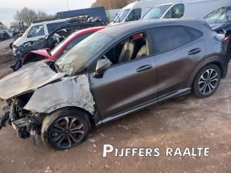 rozbiórka samochody osobowe Ford Puma Puma, SUV, 2019 1.0 Ti-VCT EcoBoost mHEV 12V 2021/5