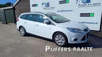 demontáž osobní automobily Ford Focus Focus 3 Wagon, Combi, 2010 / 2020 1.0 Ti-VCT EcoBoost 12V 100 2013/7