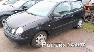 Auto da rottamare Volkswagen Polo Polo IV (9N1/2/3), Hatchback, 2001 / 2012 1.4 16V 2002/6