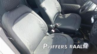 Toyota Yaris-verso Yaris Verso (P2), MPV, 1999 / 2005 1.3 16V picture 20