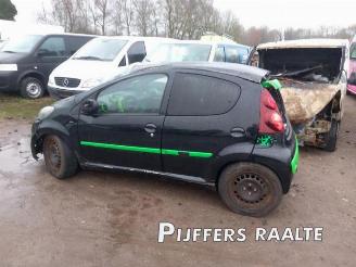 Peugeot 107 107, Hatchback, 2005 / 2014 1.0 12V 2012/12