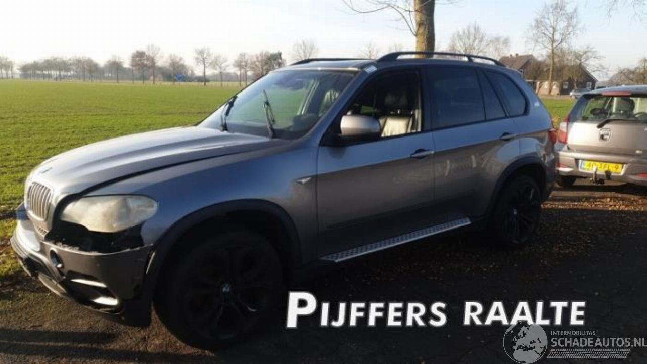 BMW X5 X5 (E70), SUV, 2006 / 2013 xDrive 40d 3.0 24V