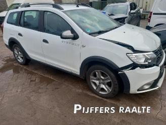 Vrakbiler auto Dacia Logan Logan MCV II/III/Sandero Wagon, Combi, 2013 1.5 dCi 75 2019/6